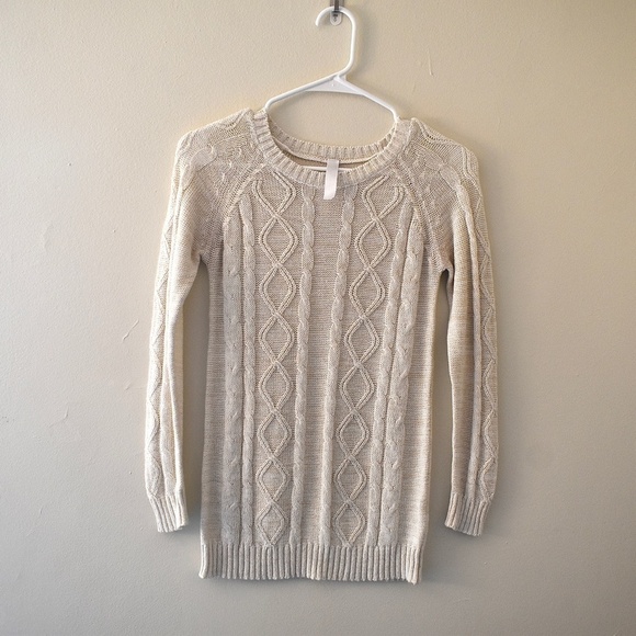 3/ $25 S- p.s. White Cream Knit 3/4 Sleeve Women's Sweater - Picture 1 of 5